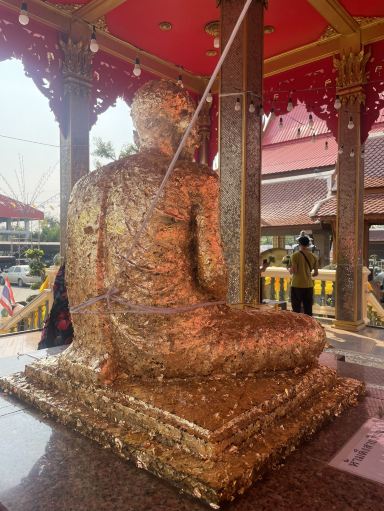 ルアンポー・クワイ（コシターラーム寺）。 | Trip.com Sankhaburi