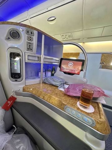 エミレーツ航空のビジネスクラスに2万バーツ以下で搭乗。 | Trip.com