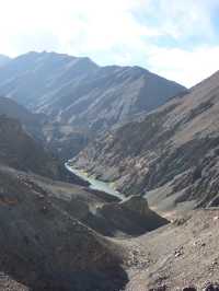 Indus River View near Leh: A Serene Himalayan Landscape