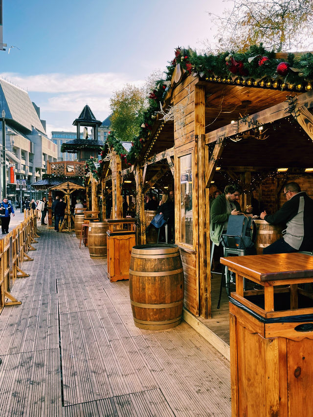 Explore Cardiff: A Vibrant Welsh City with Rich History & Culture