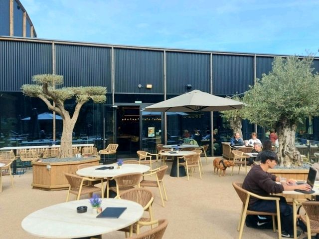 ร้านอาหารบรรยากาศดีใน Velodrome