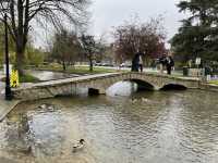 Escape to the Cotswolds: London to Bourton-on-the-Water by Train & Bus