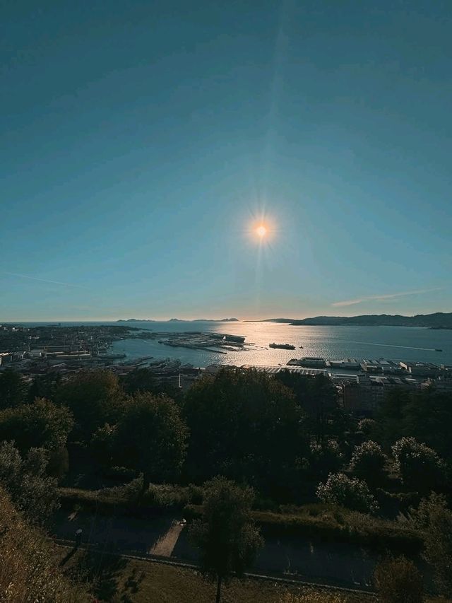 ⚓ Where the City Faces the Sea – Vigo, Galicia, Spain
