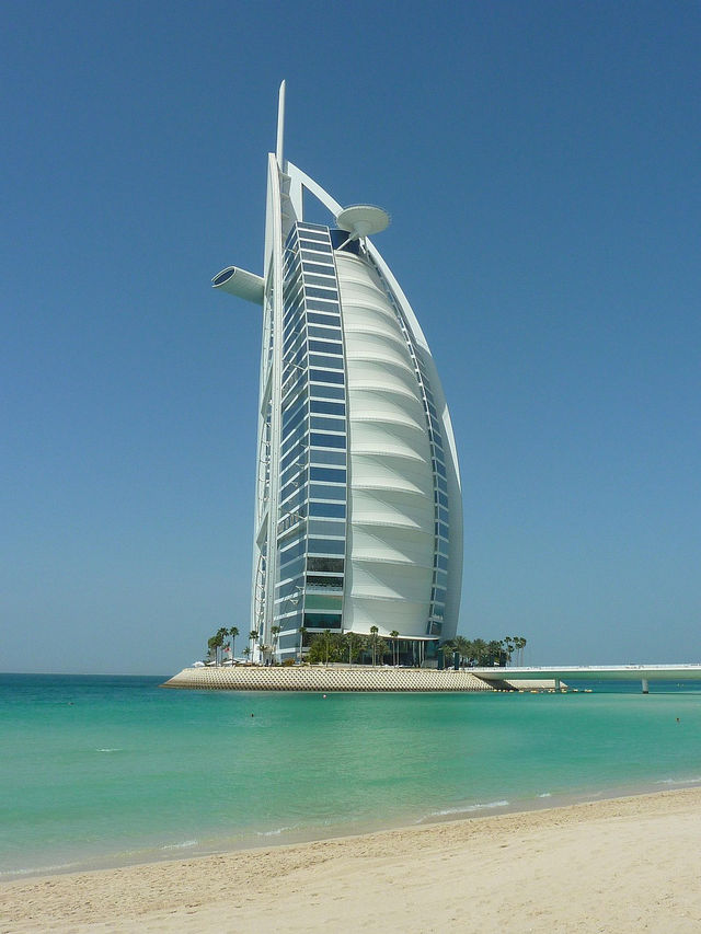 🇦🇪 Burj Al Arab – Dubai, UAE