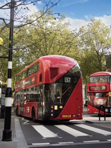 イギリス・バスの冒険！。 | Trip.com ロンドン