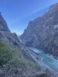 Tiger Leaping Gorge, Lijiang, Yunnan🍃🌿