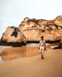 Algarve: Let's Escape and Explore the Breathtaking Beauty of Portugal