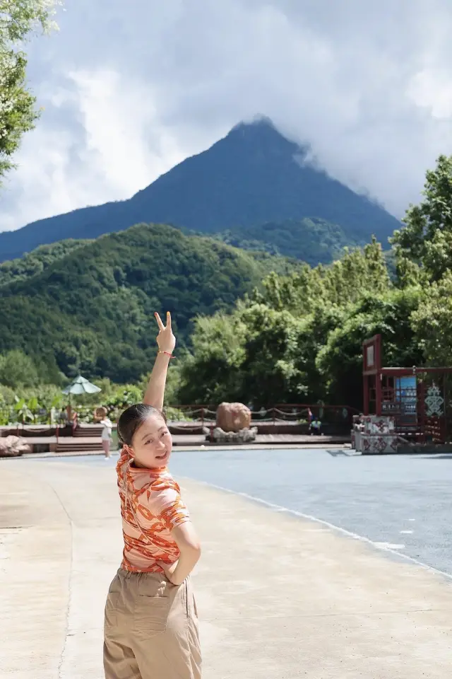 Hainan Island Tour | Unlock the energy-saving way to play in Wuzhishan