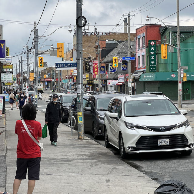 Toronto - a diverse and iconic cityscape 🏙️ 