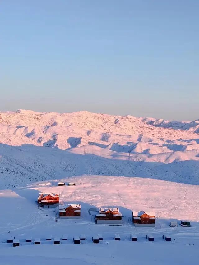 超贊體驗｜阿勒泰地區 · 新疆阿爾泰可可托海滑雪場