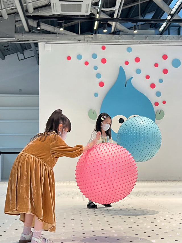 上海遛娃超美der玻璃博物館遛娃學習兩不誤
