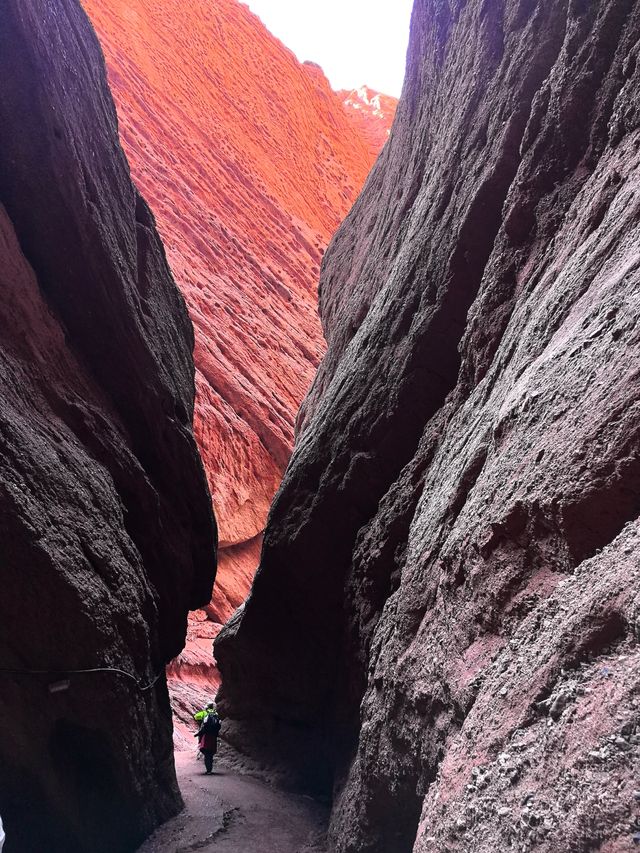 探秘天山神秘大峽谷