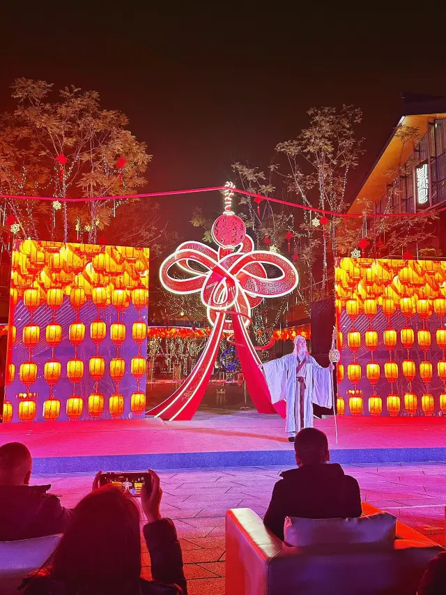 สวัสดีปีใหม่จีน มาเที่ยวตลาดธันวาคมที่สวนศิลปะเทียนฟูกันเถอะ!