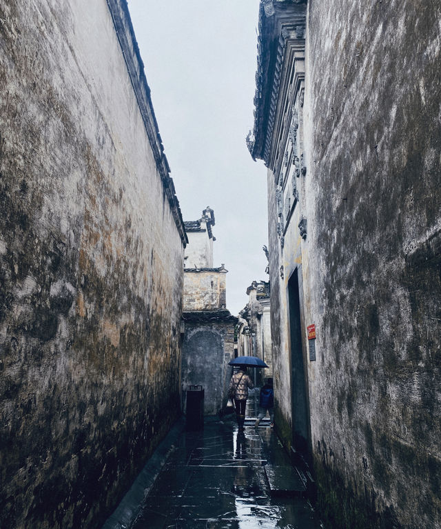 煙雨徽州，西遞古鎮雨中行