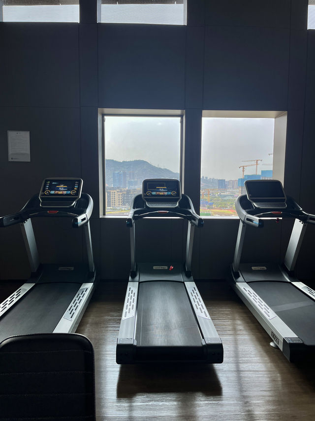 在深圳｜充滿書香氣 適合差旅的君璞酒店
