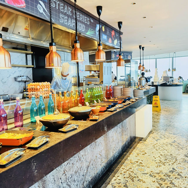 嘗嘗南海和華希爾頓逸林酒店的自助早餐啦