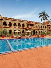 🏰✨ Hampi's Heritage Haven: Luxe Palace Stay! 🌟