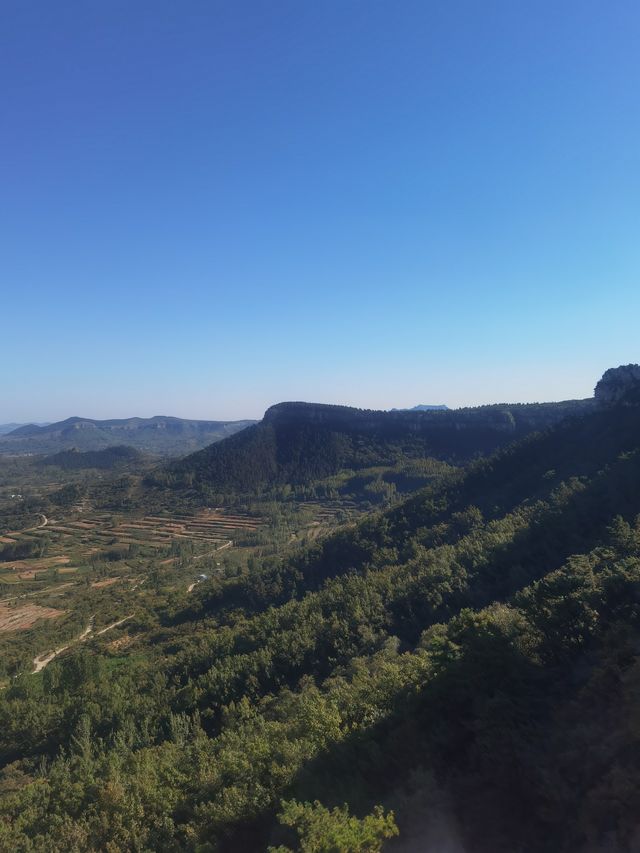 平邑縣曾子山。
