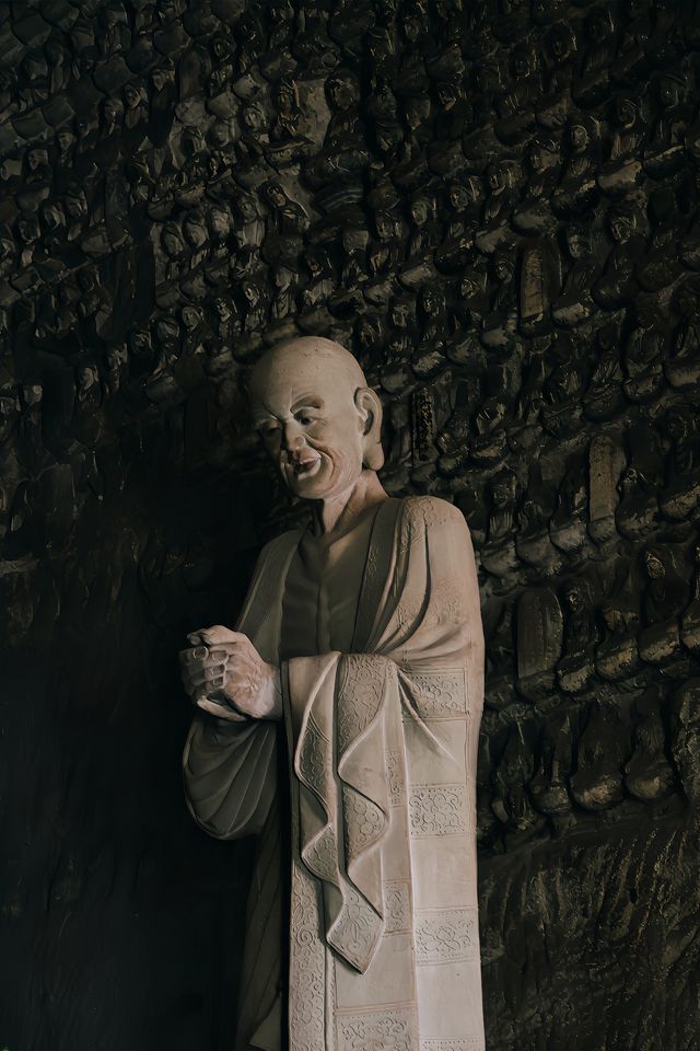 延安清涼山，歷史與現代的交織。
