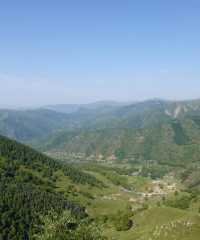 五台山，靈動佛光之地 。
