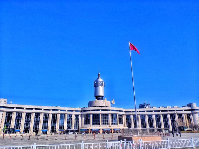 津灣廣場——解放橋——世紀鐘——天津站