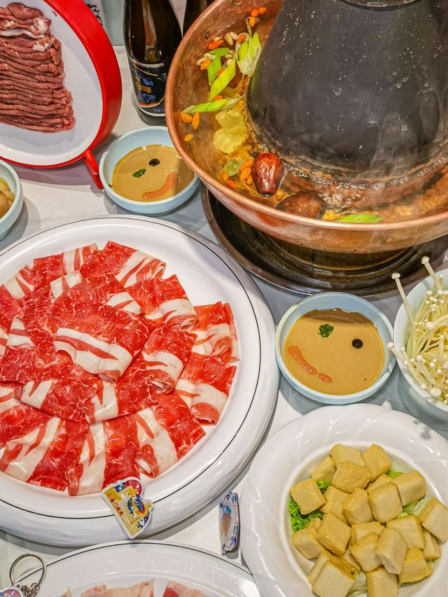 京城北邊嘅老北京涮肉館！好香啊！