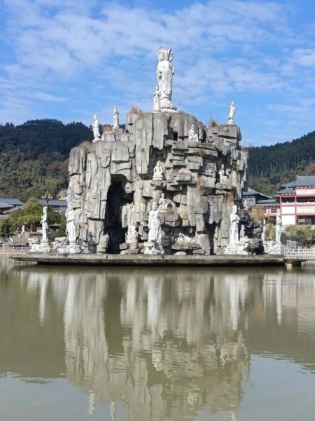 台州深山藏着一座寺廟，驚艷世人！