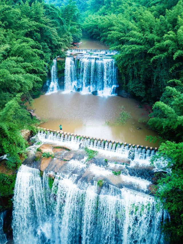 赤水丹霞攻略：地球紅寶石，貴州最狂野嘅山水畫廊