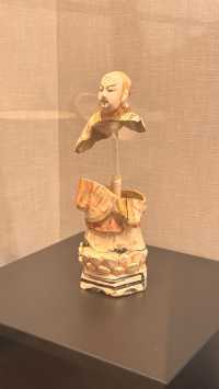 又一部「立體」史書