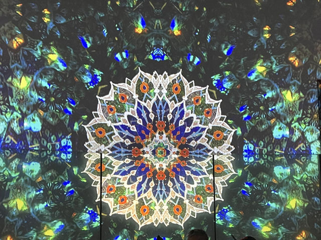 大阪世博會｜烏茲別克斯坦館，知識花園驚喜暴走✨