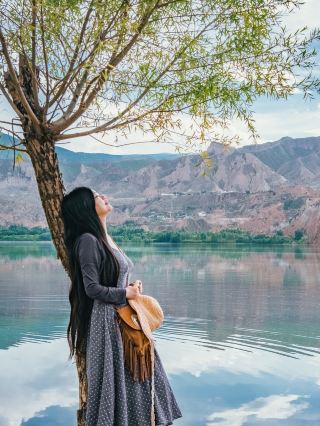 Road Trip to Qinghai | The Picturesque Riverside Town of Jianzha County