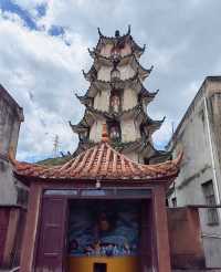 滇中六角浮屠：昆明沙朗極樂寺塔記