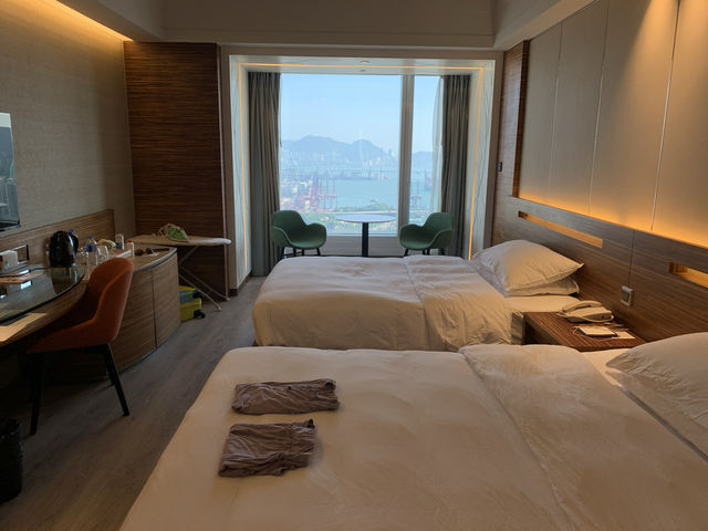 香港荃灣如心酒店／體驗88層5秒的「港式高效」