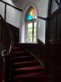 2025.11.17  八大關始建於20世紀30年代，以融合多國建築風格和四季分明的自然景觀而聞名。