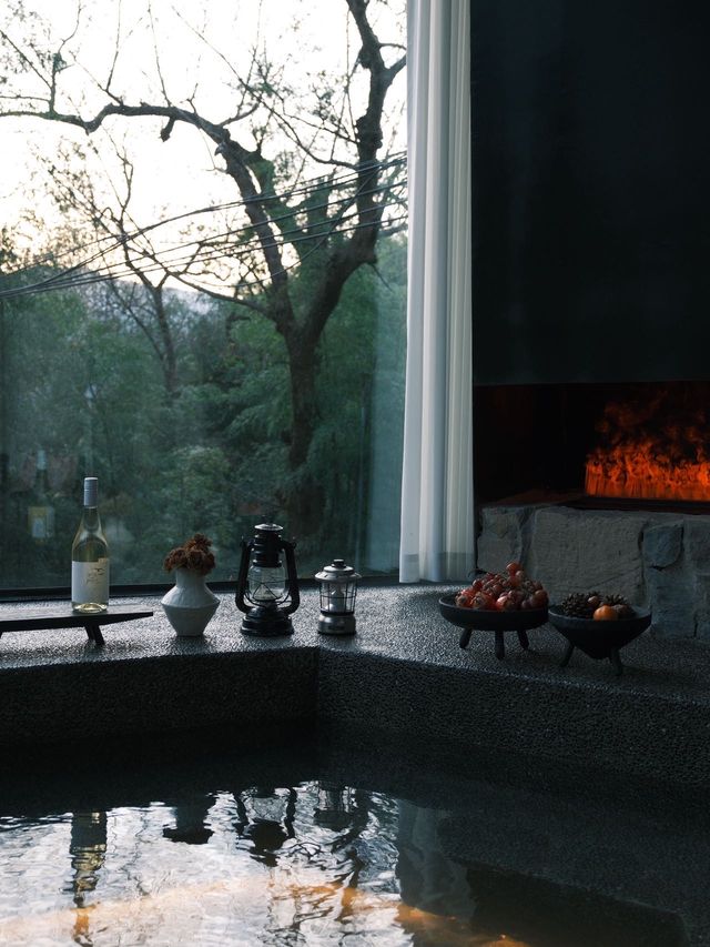 在諾克諾克私湯裡擁攬整片竹海