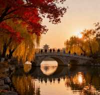 秋日的大明湖，是一封寫滿風情的邀請函。