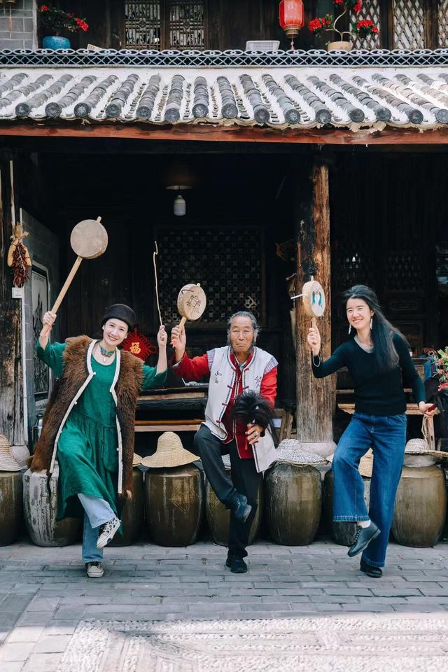 麗江非遺一日遊|在百年老宅裡,親手觸摸千年東巴文化 麗江非遺一日遊|在百年老宅裡,親手觸摸千年東巴文化