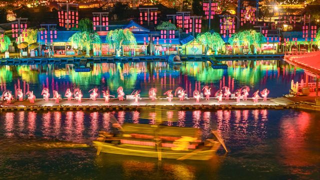 穿越千年的東京夢華錄清明上河園夜景美到炸裂！