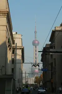 在外灘帶1歲寶寶我竟然活下來了還出了片!