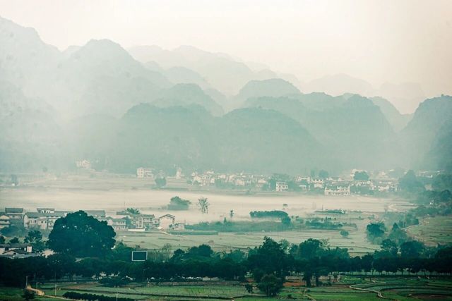 萬峰林平流霧觀賞攻略來啦! 萬峰林平流霧觀賞攻略來啦!