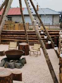 北極村絕絕子民宿!露營+篝火太治癒了