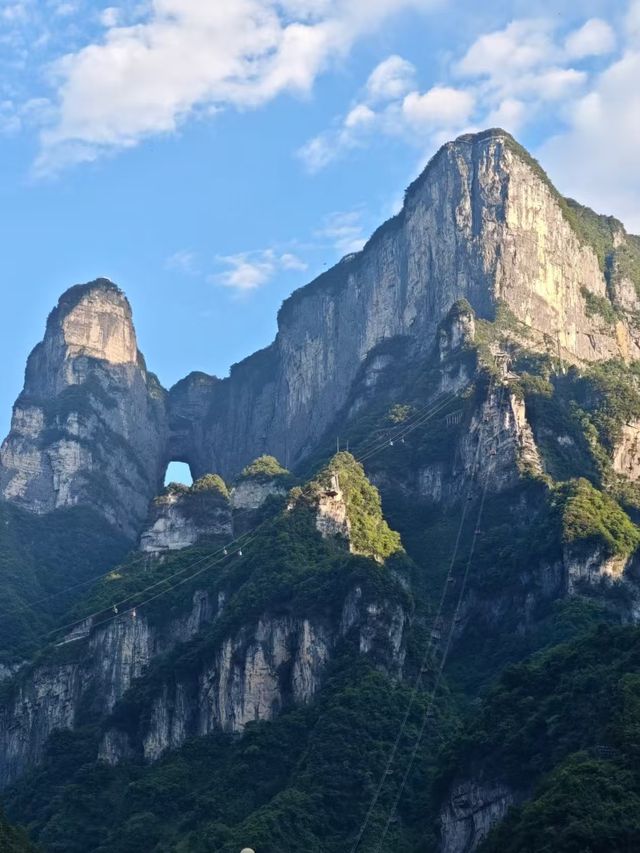 張家界冬韻棲居 松間藏暖慢賞周邊雅景
