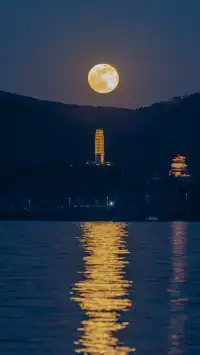 真不是AI我拍到了洱海月升PLUS