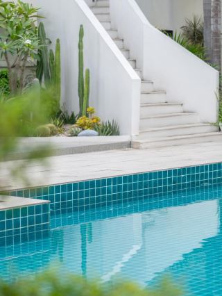 Beihai Yanduo: Live in Mediterranean Romance!