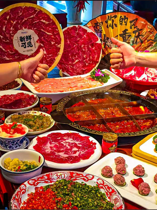 Kombinasi Sichuan & Chongqing | Jelajahi Chengdu melalui kuliner selama 3 hari, lalu habiskan 2 hari tidur di tengah kabut Chongqing.