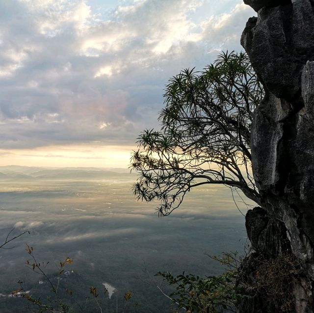 วัดพุทธบาทสุทธาวาส ลำปาง