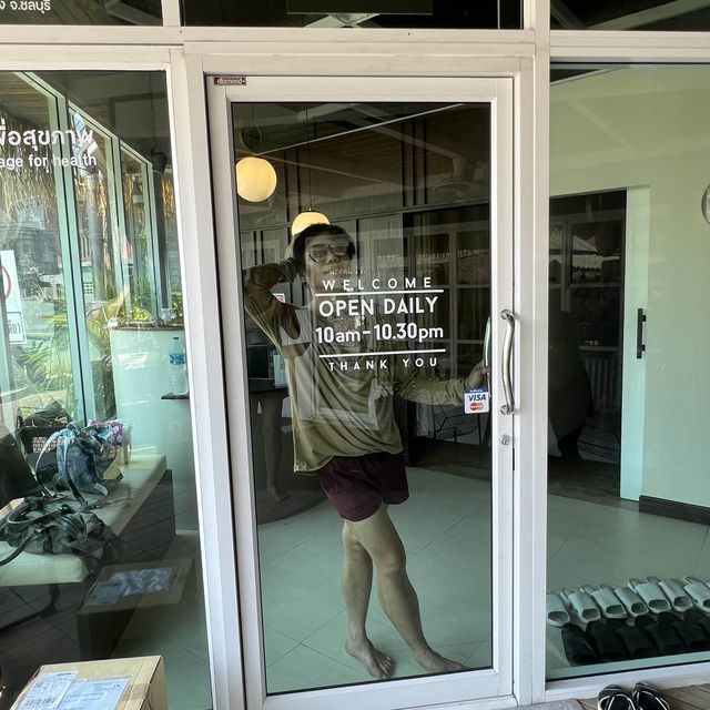 TaLa ร้านนวดผ่อนคลาย บนเกาะล้าน