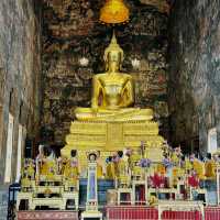 เที่ยวย่านเสาชิงช้า