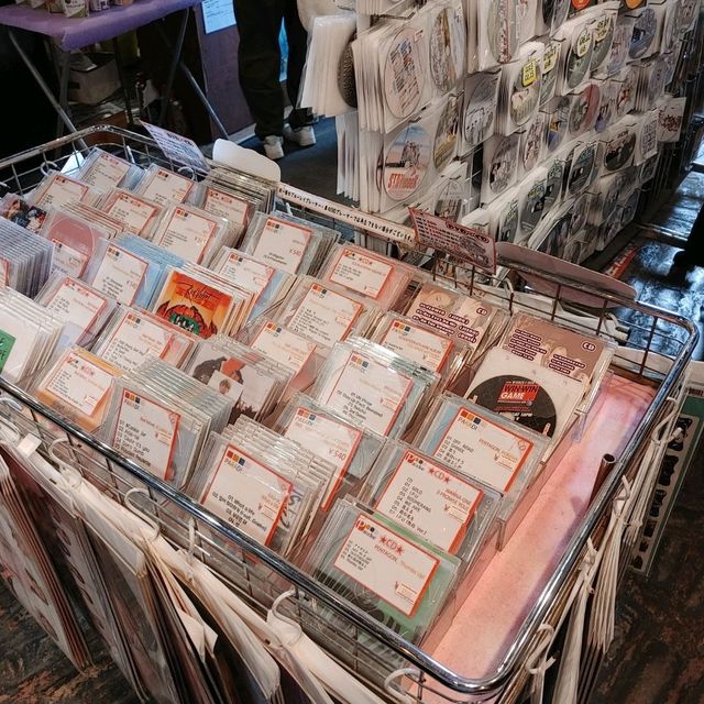 K-POPアイドルDVDならここ！鶴橋Paradise