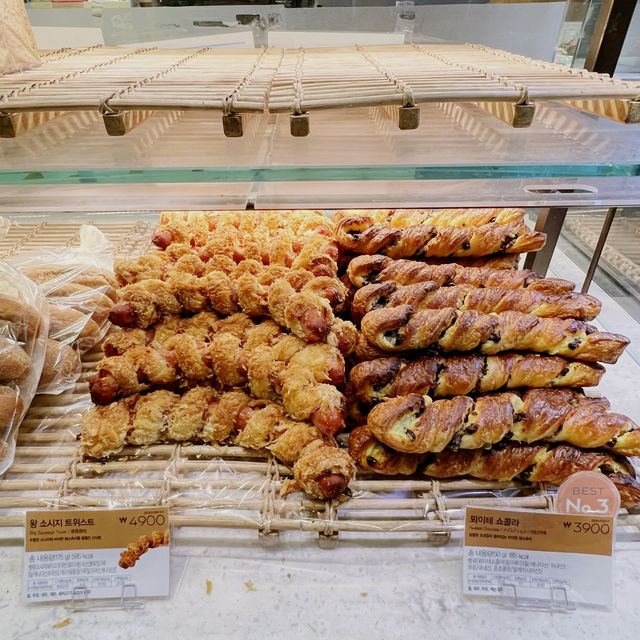🇰🇷 Paris Baguette at Incheon Airport 